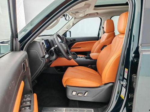 新h9最新爆料内饰图片,豪华质感与科技感并存，揭秘未来座驾风采”