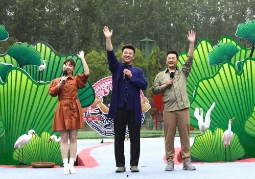 最新爆料猫女女友图片视频,性感魅力引发网友热议